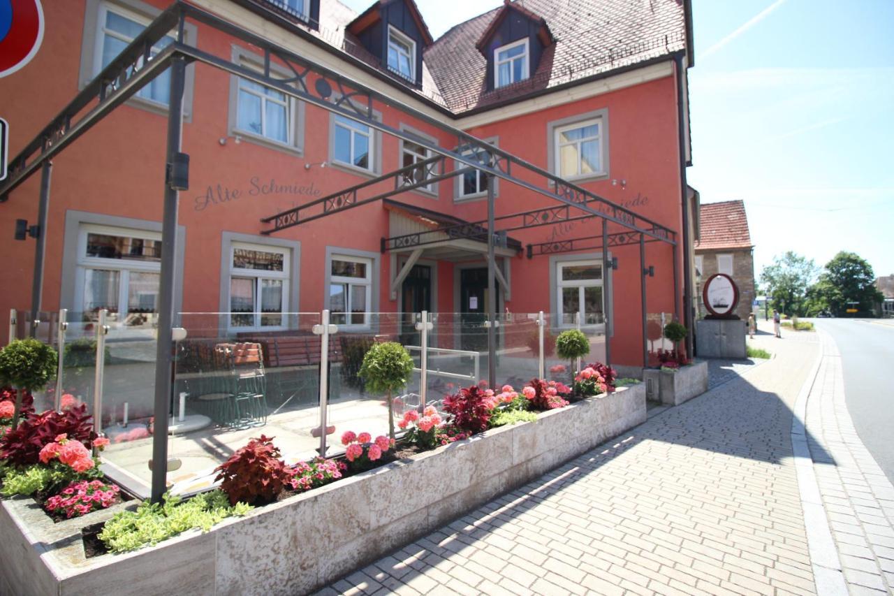 Aparthotel Alte Schmiede Dettelbach Exterior foto